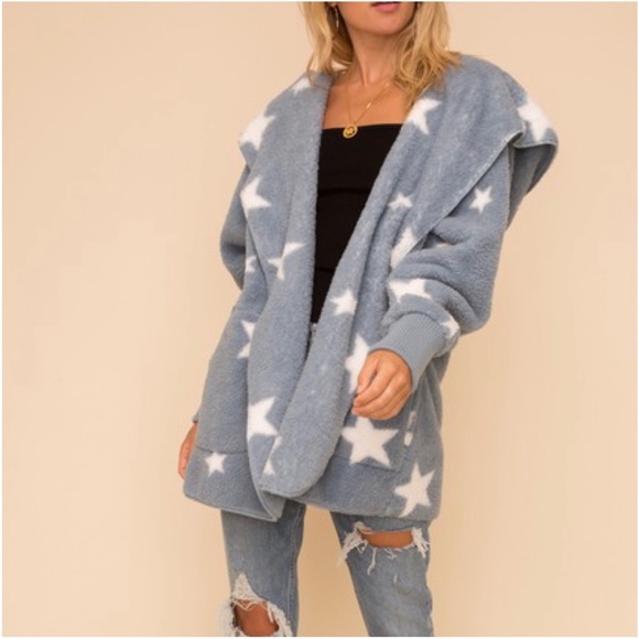 Cozy Star Print Vegan Fur Open Front Shacket Jacket - Picture 3 of 10